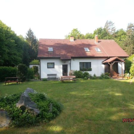 Ubytování u Máchova jezera - Apartmány - Ludmila Grulišová Doksy  Exterior foto