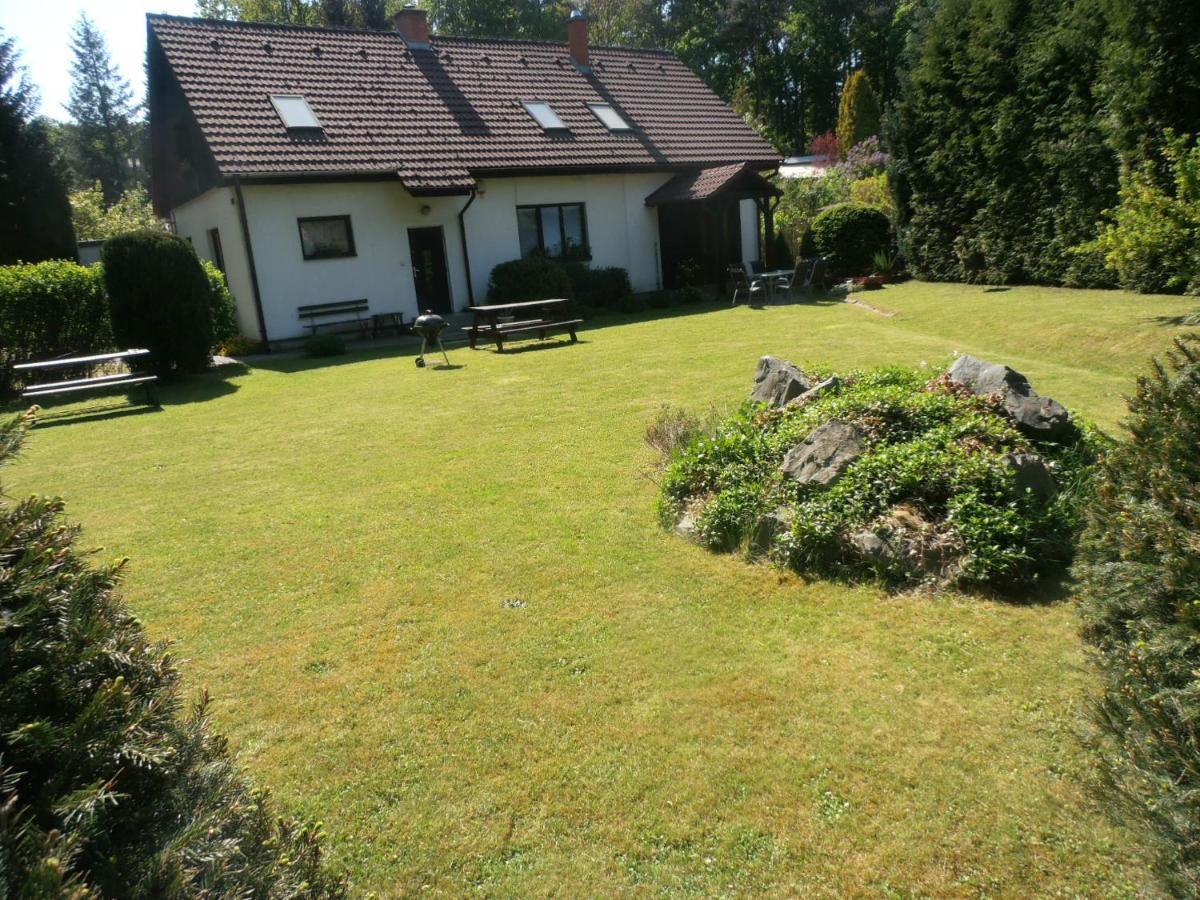 Ubytování u Máchova jezera - Apartmány - Ludmila Grulišová Doksy  Exterior foto